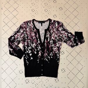 WHITE HOUSE BLACK MARKET Black and Purple Floral‎ Snap Closure Front Cardigan XS